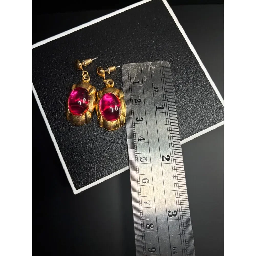 Vintage BB Co Gold Tone Hot Pink Glass Drop Earrings Statement 80s